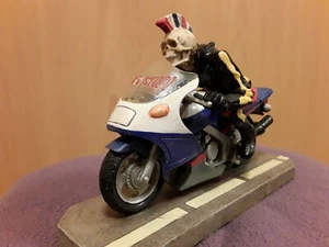 Skullbiker Figur aus Kunststein - Bild 1 von 4