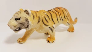 63358 Bullyland : Tiger ref : 2BU16 - Picture 1 of 7