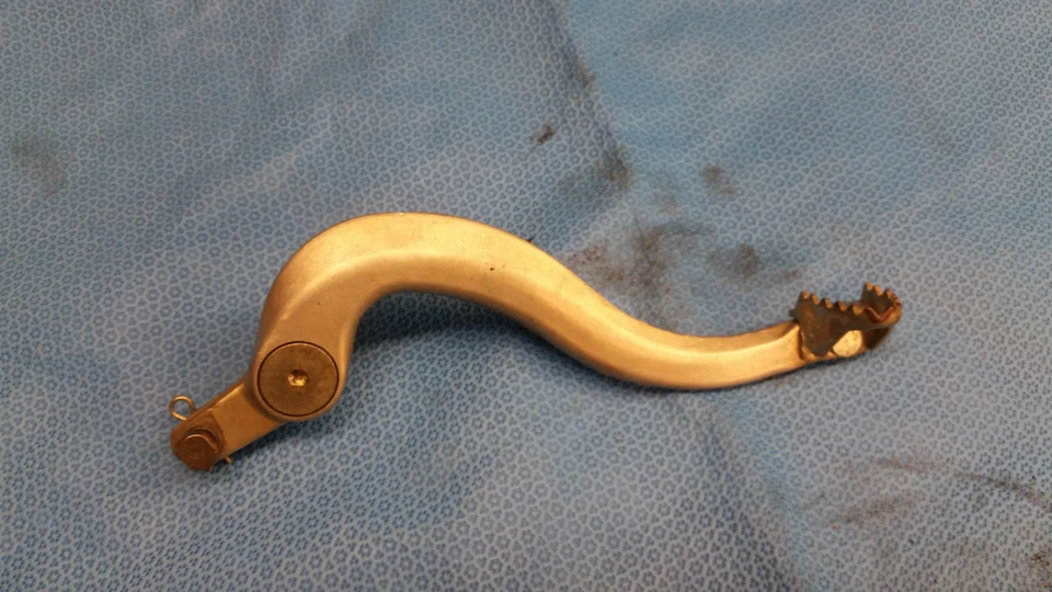 PEDAL PALANCA FRENO TRASERO YZ250F YZ250 14 15 16 17 YAMAHA 2014 2015 2016 2017 Foto 1 de 1