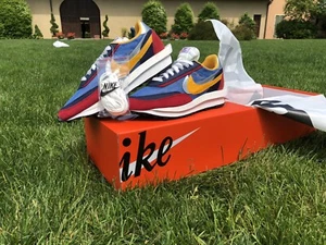 Nike X Sacai LDWAFFLE - Blau - IN HAND - EU 44 - US 10 - Sneakernstuff - Bild 1 von 12