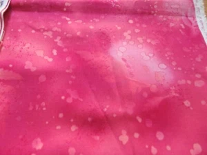 Fossil Fern' Benartex Cotton Fabric 20" x 44" Mottled Pinks - Picture 1 of 2