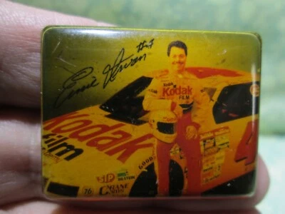 Prendedor de solapa de carreras NASCAR película Kodak ERNIE IRVAN #4 - imagen fotográfica - firma / 5D Foto 1 de 4