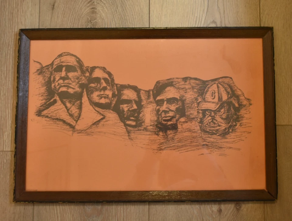 Vintage Georgia Bulldogs Framed  Art Print Sketch Bulldog On Mt Rushmore - Image 1 of 4