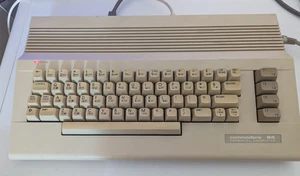 Commodore 64 C64 Working with PSU and Datassette - Afbeelding 1 van 12