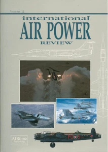 IAPR V12 USAF LOCKHEED F-104 STARFIGHTER VIETNAM / SWISS AF / BELL AH-1 COBRA - Picture 1 of 4
