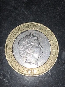 Rare St Paul's Cathedral 1945-2005 £2 Two Pound Coin with Minting Errors - Picture 1 of 6