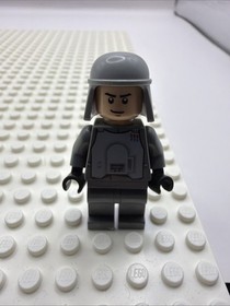 LEGO Star Wars Episode V 8129 General Maximillian Veers Minifigure!