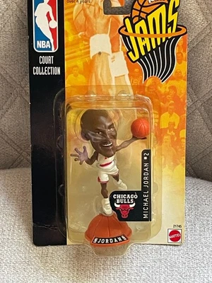 Figura de acción de colección 1998 Mattel NBA Jams Court Collection Michael Jordan #2 Foto 1 de 4