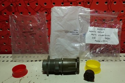 Amphenol Cannon MS3106E20-3S Straight 3 Pin & MS3102E20-3P Socket Connector Set - Image 1 of 4