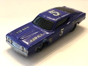 RACING CHAMPIONS 5 PETE HAMILTON FORD TORINO COBRA 429 1:64 SCALE - Picture 1 of 6