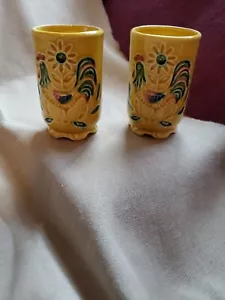 Vintage Set 2 Napcoware Japan C-7604 Keramik Fuß gelbe Tassen Hahn Sonnenblume - Bild 1 von 11