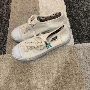 Mickey Mouse Unlimited Disney Vintage Shoes  Size 7.5 - Picture 1 of 7