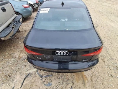 Luces traseras LED para maletero/portón trasero sedán 15-16 AUDI A3 2730627 Foto 1 de 3