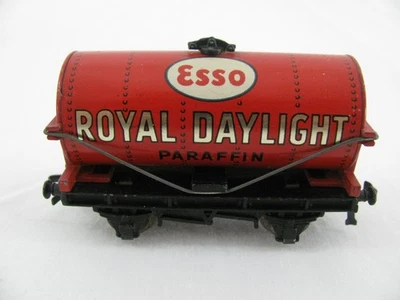 Hornby Meccano HO / OO Tin Lithograph ESSO Royal Daylight Paraffin Tank Car VG - Image 1 of 4
