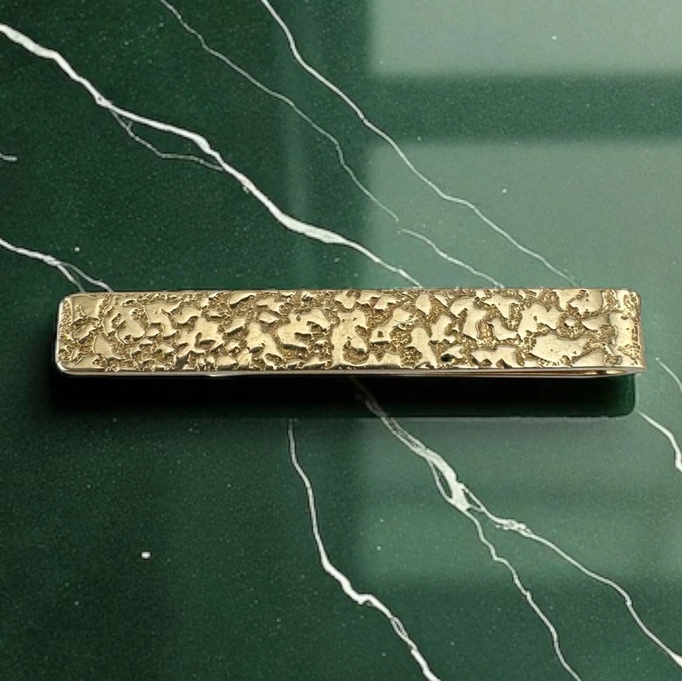 Vintage Tiffany & Co. 14K Yellow Gold Nugget Tie Bar Clip 7.66g 5.8mm wide - Image 1 of 4