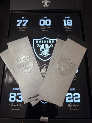 Boleto de temporada oficial de Las Vegas Raiders 2021 iluminado patio caja 4 boletos ¡EXCELENTE! Foto 1 de 4