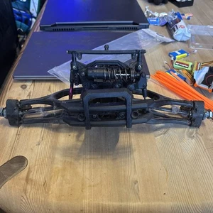 Thunder Tiger EMTA Vorder Achse  - Bild 1 von 1