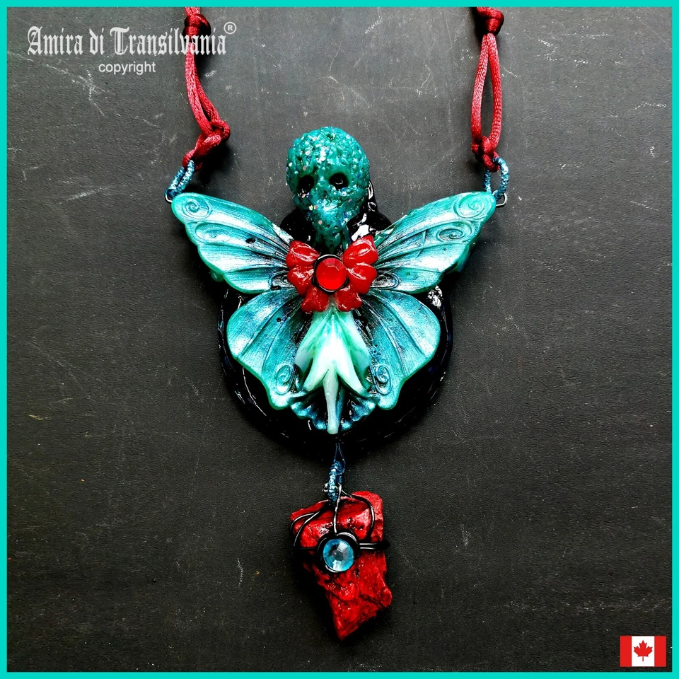Art Deco Nouveau Joyería Collar Colgante Retro Mariposa Luna Lunar Polilla Calavera Foto 1 de 4