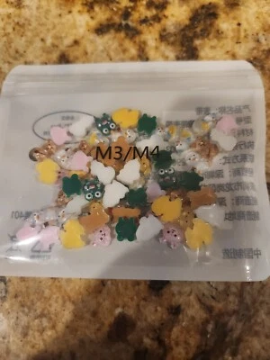 Mini dijes para uñas Kawaii Sanrio personajes 60 piezas adorno de resina arte de manicura Foto 1 de 4