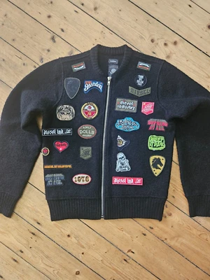 Diesel black dense wool cardigan with various patches high RRP Large - Image 1 of 3