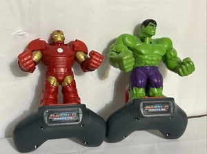 Marvel Battle Masters Hulk & Iron Man Hasbro 2013 Handheld Fun 5" Rock Sock Em - Picture 1 of 3