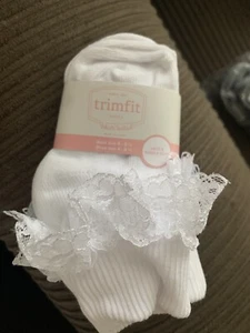 Trimfit Girls Single Cuff White Quarter Ankle Socks Shoe Size 3T 4T Lace Ruffles - Picture 1 of 3