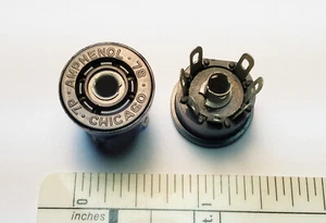2 Neu aus altem Lagerbestand Vintage 7-polig Amphenol 78-7P B7G Miniatur Rohr Buchse - Bild 1 von 2