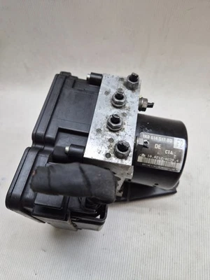 VW AUDI SKODA 1K0614517BD 1K09707379AN F2 ABS PUMP HYDRAULIC CONTROLLER - Image 1 of 3