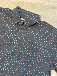 Huk Button Down Shirt Mens XL Blue Kona All Over Print Lure Performance Fishing - Picture 1 of 7