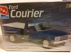 1/25 FORD COURIER STEPSIDE PICKUP , AMT PLASTIC KIT - Picture 1 of 1