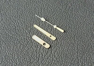 JUEGO DE MANOS CEPILLO DORADO ESTILO MM300 BGW9 / SEIKO MOD SKX SKX007 NH35 NH36 NH34 - Imagen 1 de 1