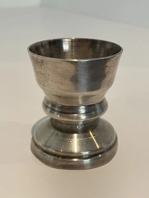 Coquetier ancien Metal Blanc Metal Argenté Poinçons - Photo 1/4