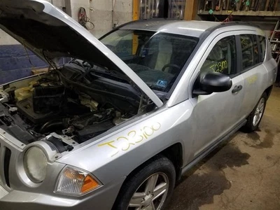 Rear Wiper Motor Classic Style Fits 07-17 COMPASS 586810 - Image 1 of 4