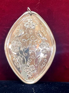 Toalla de plata esterlina 1974 árbol de navidad y colgantes de colección 4 tortugas palomas - Imagen 1 de 8