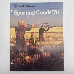 1976 Smith And Wesson Firearms Catalog Vintage Paperback - Picture 1 of 4