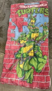 Vintage Teenage Mutant Ninja Turtles 1991 Child Sleeping Bag 30x57 TMNT Blanket - Picture 1 of 7