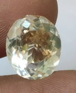 9.30 Ct. Natural BI-Color Pitambari Sapphire Oval Cut Loose Gemstone @Ring Gifts - Picture 1 of 8