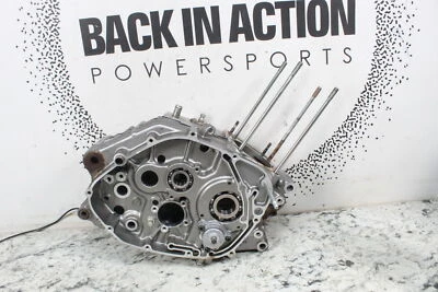 Cárteres 2009 SUZUKI DR200SE DR 200 estojos principais 11300-42A24 - Imagem 1 de 4