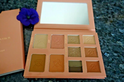 Kenia Ontiveros beauty glow and go kit new in box full size  - Image 1 of 4