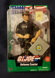 Figurine GI Joe Real American Hero Defense Courier vintage 2003 12" neuve dans sa boîte - Photo 1/4