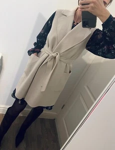 Max Mara Sleeveless Cream Ivory Wool Coat with belt. - Picture 1 of 8