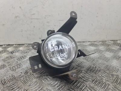 Luz antiniebla delantera derecha mitsubishi grandis lado del conductor OSF 04-09 Foto 1 de 4