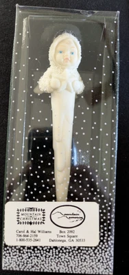 Adorno de hielo bisque/porcelana Snowbabies DEPT 56 My First Star Baby's First Foto 1 de 4