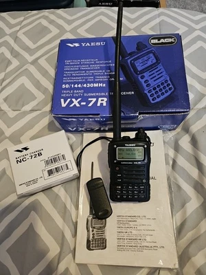 Radio Transceptor Yaesu VX 7R usado, buen estado. - Imagen 1 de 4