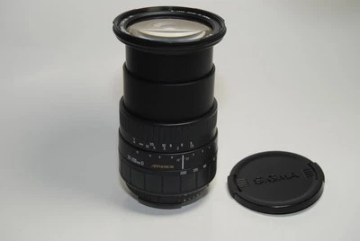Sigma Zoom 28-200mm D f/3.8-5.6 Aspherical UC For Nikon - Image 1 of 4