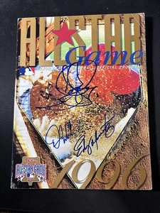 SIGNED - 1996 All-Star Game Program - EDGAR MARTINEZ - DAN WILSON - JAY BUHNER - Picture 1 of 3