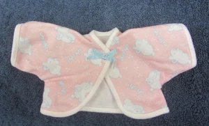 Vintage SHIRT JACKE Hasbro Baby Uh-Oh - Drink Wet Baby Puppe Hasen - Bild 1 von 3
