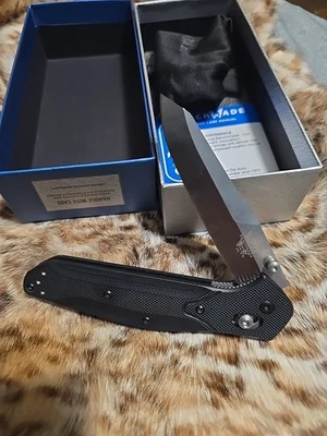 Benchmade 940-1 Osborne Reverse Tanto, Steel Pocketknife - Image 1 of 4