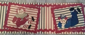 Glenna Jean Raggedy Ann & Andy Wall Border Two 5 Yd. Prepasted Rolls - Picture 1 of 3
