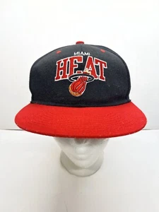 Miami Heat Hat Cap Snapback Mens Adjustable Hardwood Classics Black New Era - Picture 1 of 7